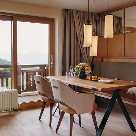 Interalpen-hotel Tyrol Hotell 5*
