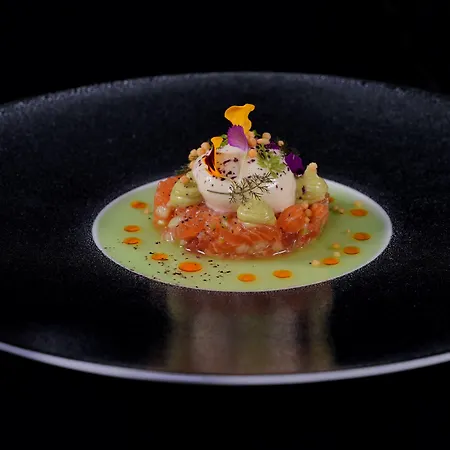 Interalpen-hotel Tyrol ホテル