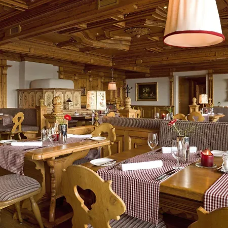 Interalpen-hotel Tyrol テルフス