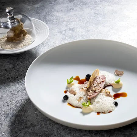 Interalpen-hotel Tyrol Отель