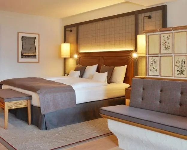 Отель Interalpen-hotel Tyrol Тельфс