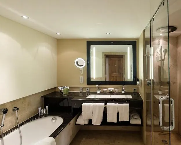 Interalpen-hotel Tyrol Тельфс