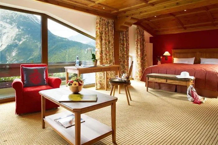 Отель Interalpen-hotel Tyrol Тельфс
