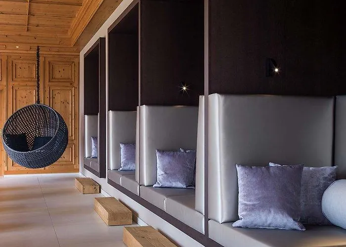 Interalpen-hotel Tyrol Отель Тельфс