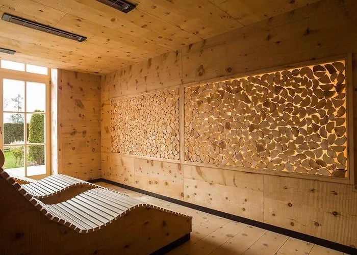 Interalpen-hotel Tyrol Отель