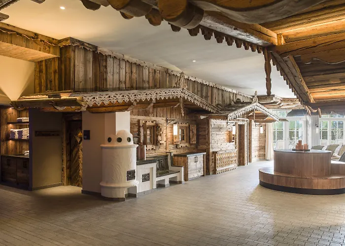 Interalpen-hotel Tyrol Отель