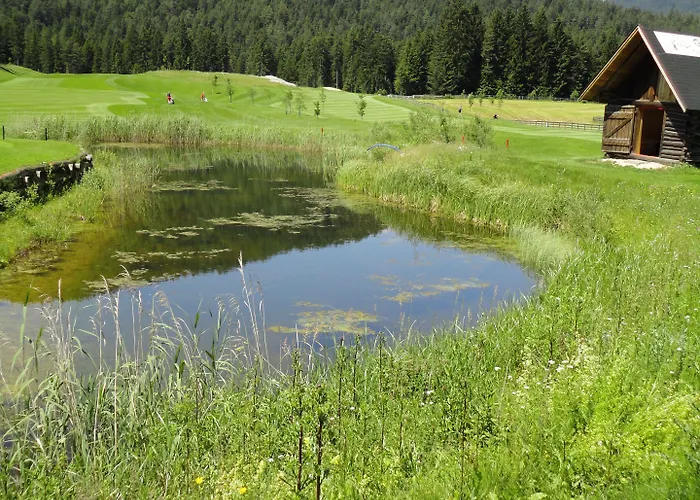 Отель Interalpen-hotel Tyrol