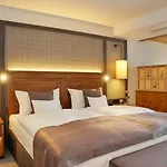 Interalpen-hotel Tyrol Hotell 5*