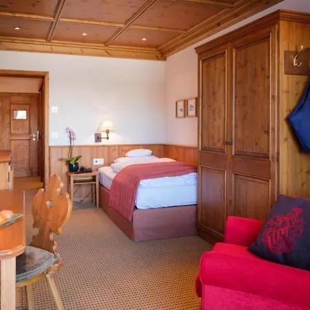 Interalpen-hotel Tyrol מלון טלפס