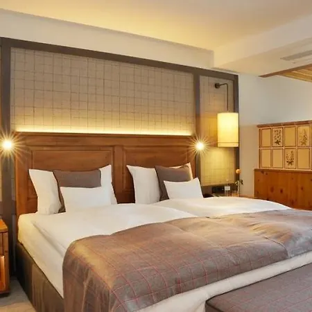 Interalpen-hotel Tyrol מלון 5*